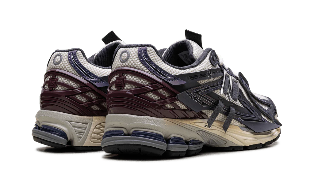 New Balance 1906A Inkwell Sea Salt