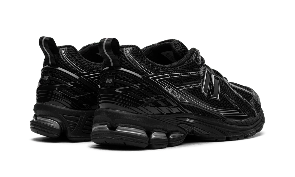 New Balance 1906R Black Grey