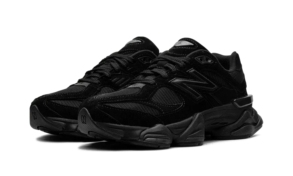 New Balance 9060 Triple Black