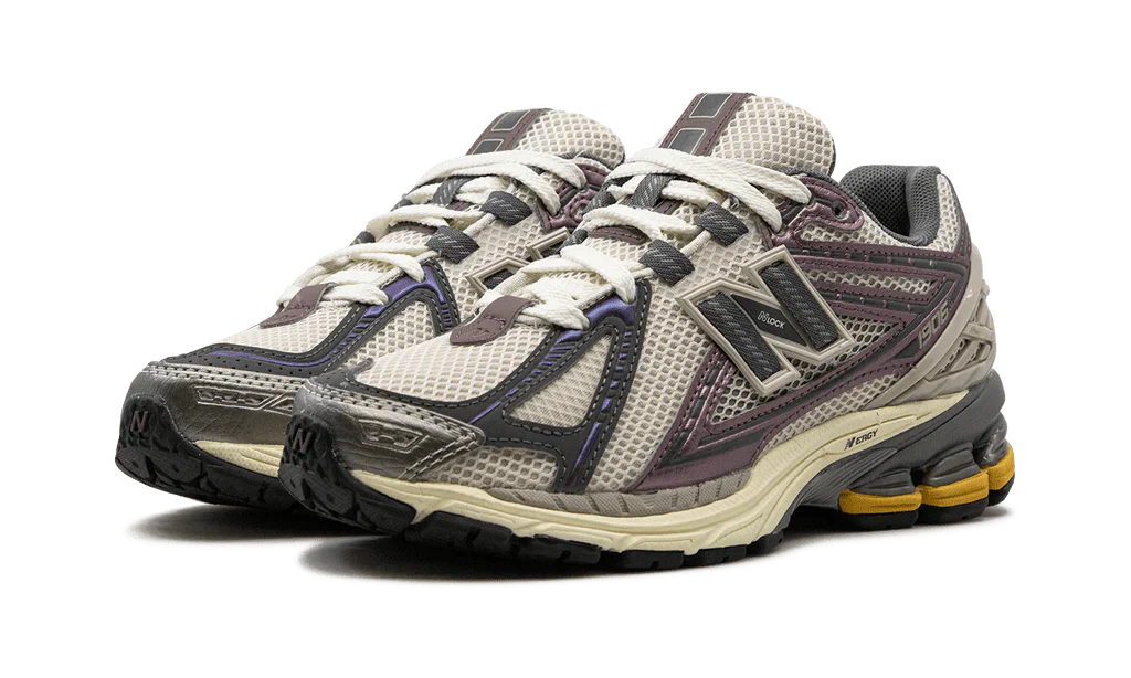 New Balance 1906R Licorice