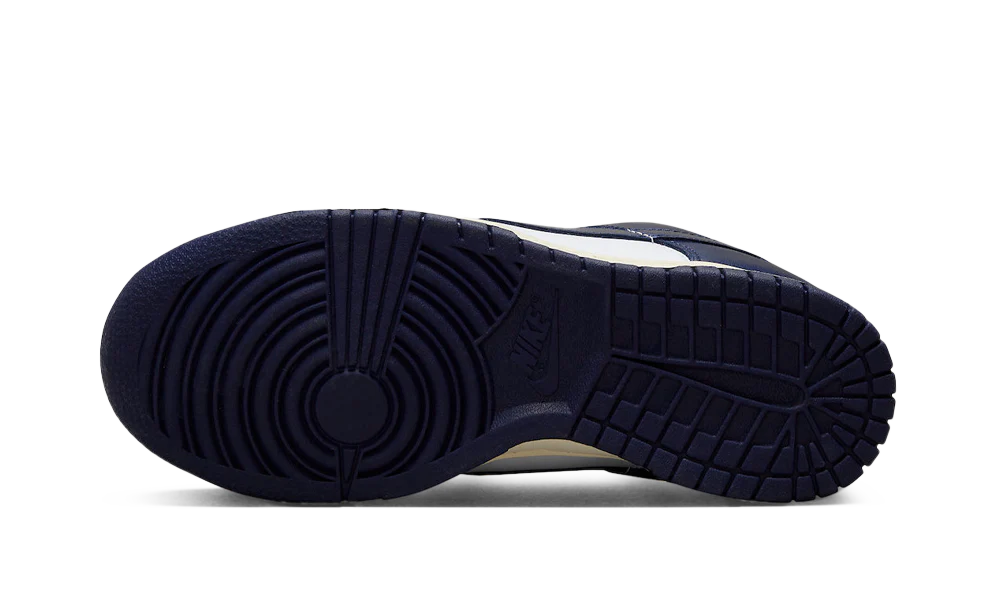 Nike Dunk Low PRM Vintage Navy