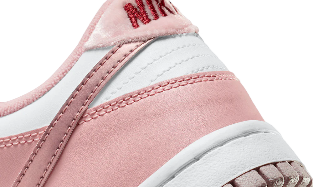 Nike Dunk Low Pink Velvet