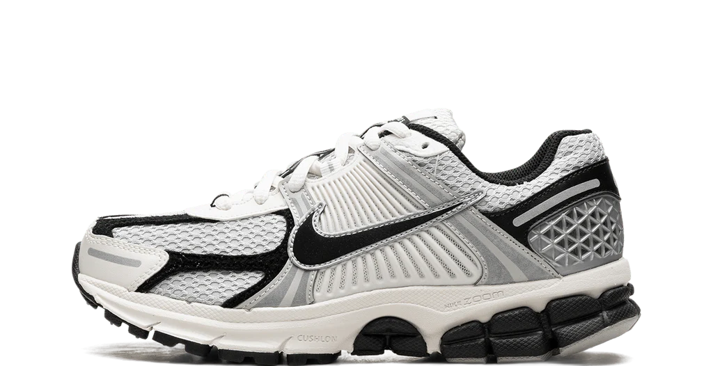 Nike Zoom Vomero 5 Photon Dust Black