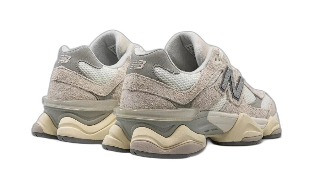 New Balance 9060 Moonbeam Sea Salt
